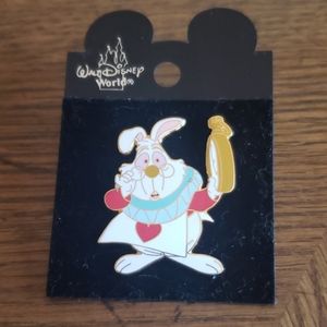 White Rabbit From Alice in Wonderland - Disney Pin